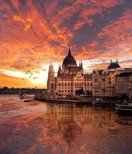 Artemisia Luxury Apartments Jardin Budapest Luaran gambar
